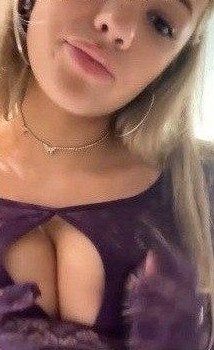 Breckie Hill Squeezing Her Cute Titties Onlyfans