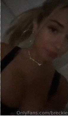 Breckie Hill hot lingerie Onlyfans Video