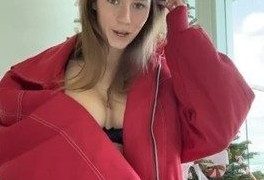 Anna Malygon AKA Maligoshik Black Lingerie Nipple Slip