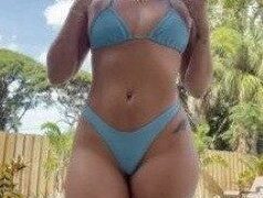 Whitney Wren poolside Onlyfans Video