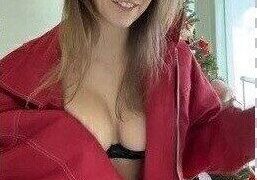 Anna Malygon AKA Maligoshik Black Lingerie Nipple Slip